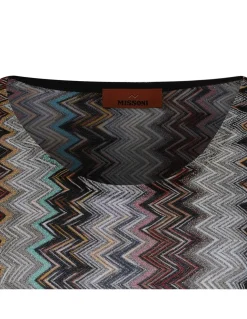 Sleeveless knit top